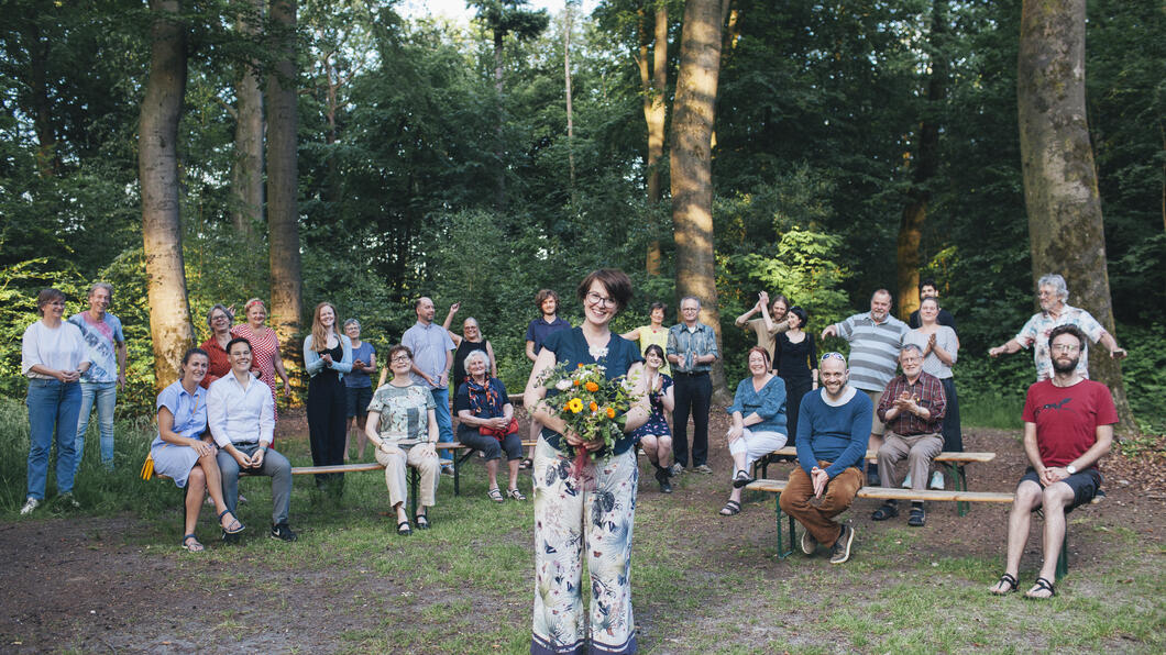 Groepsfoto afdeling Renkum met lijsttrekker Eveline Vink vooraan